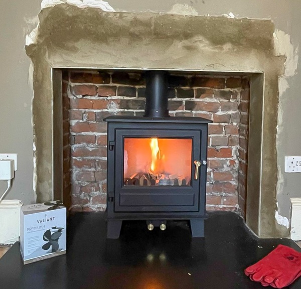 Clock Blithfield 5kw Wood Burning & Multi Fuel Stove