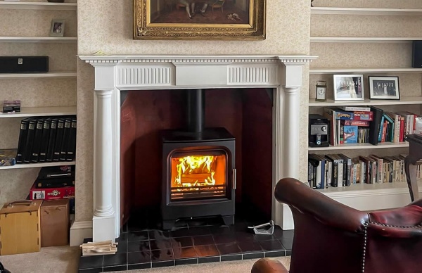 Charlton & Jenrick PureVision Countryman 5 Wide - 5kw Multi fuel Stove