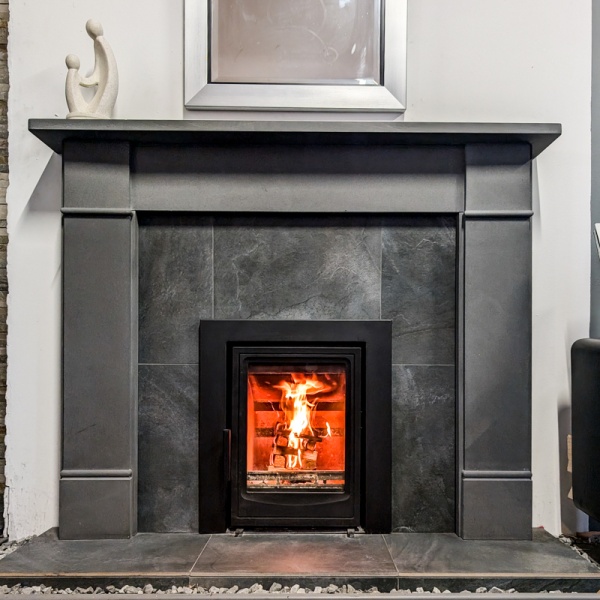 Ecoflame 4i Inset Stove c/w 3 sided Trim - 5kw, Multi fuel