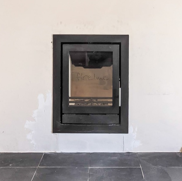 Charlton & Jenrick Fireline FPi5-3 5kw Multifuel Inset Stove