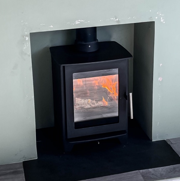 Heta Inspire 40 Multi Fuel Stove - 4.9kw (2 > 6kw output) Eco 2022 Ready